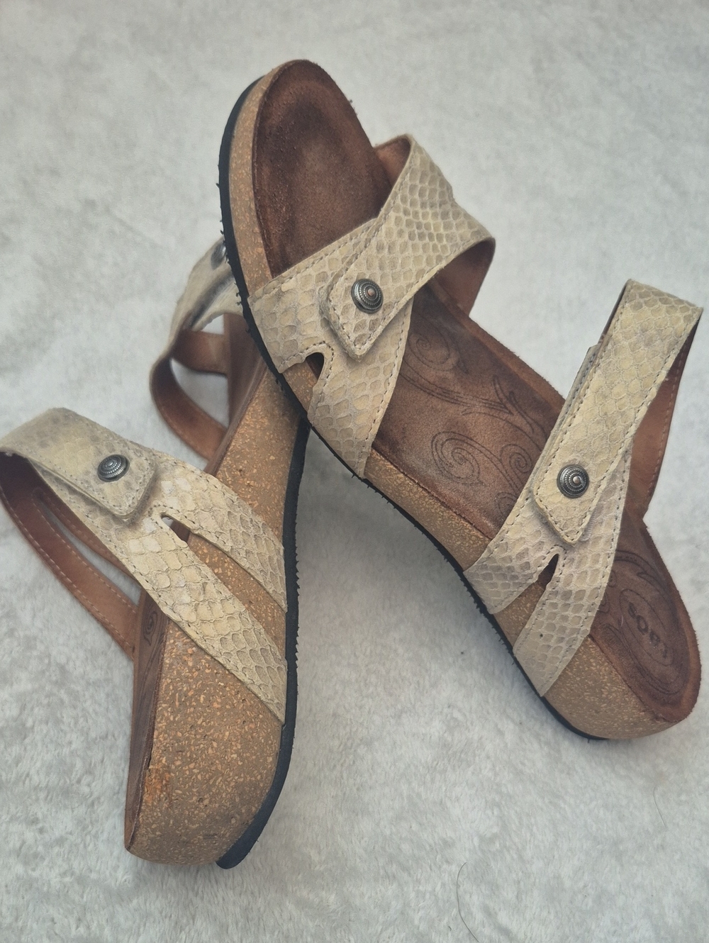 Taos Footwear Beige Snake-Effect Adjustable Strap Sandals